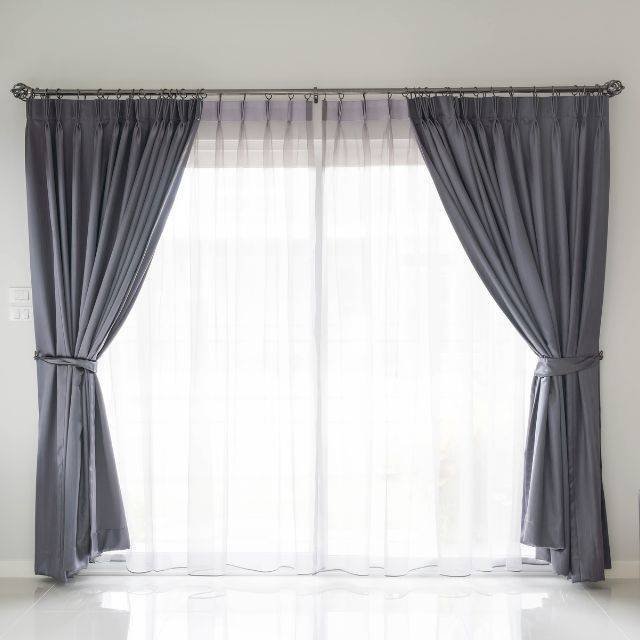 Curtains/Drapes